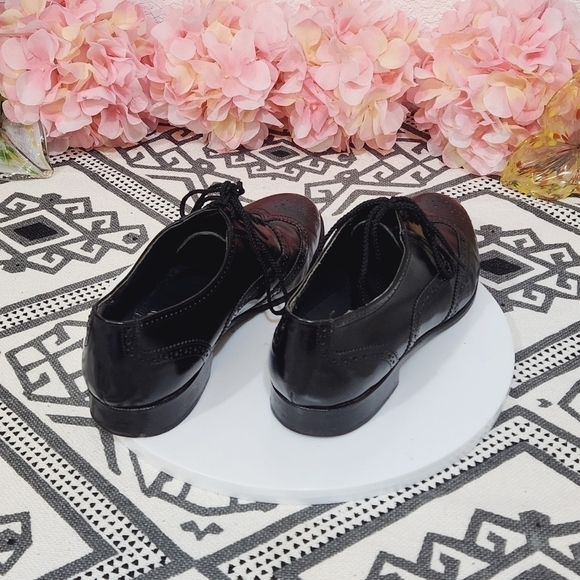 VITO RUFOLO Black Leather Wing Tip Oxfords Mens Size 8.5 M Italy main image 5